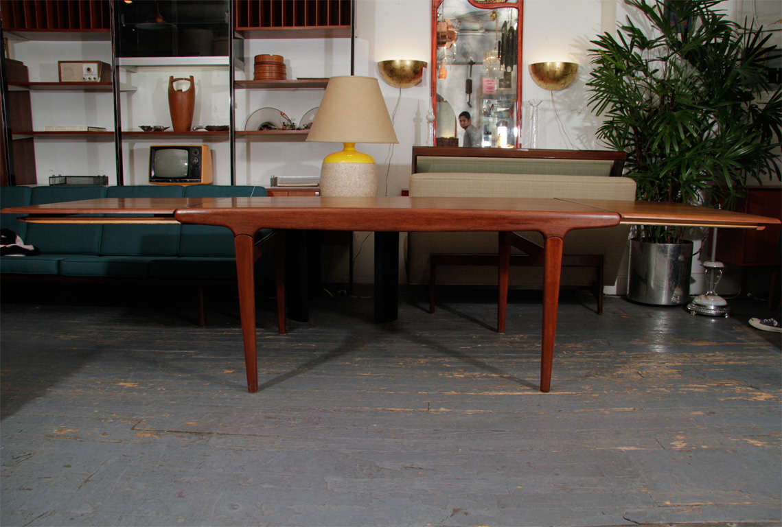 Danish Expandable Dining Table by Johannes Andersen 3
